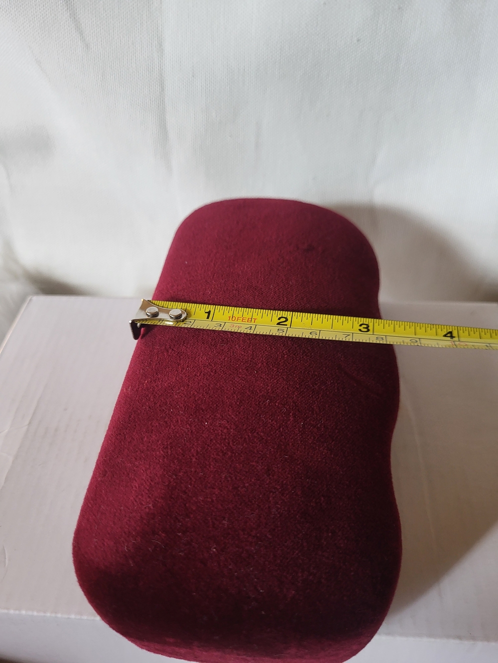 Gucci Burgundy Sunglasses Case with Dust Bag. #Gucr002 - Picture 7 of 7